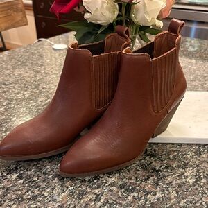 Patina (Portland Leather) Brown Ankle Boots NWOT